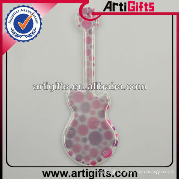 Guitar shape pvc reflective key chain